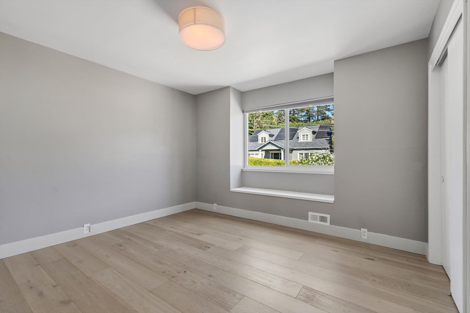 San Rafael House: 125 Convent Ct