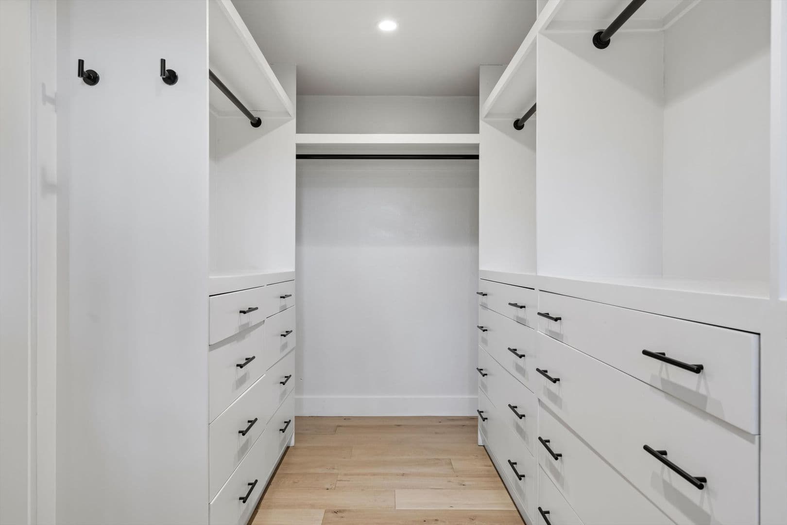 San Rafael House: 125 Convent Ct