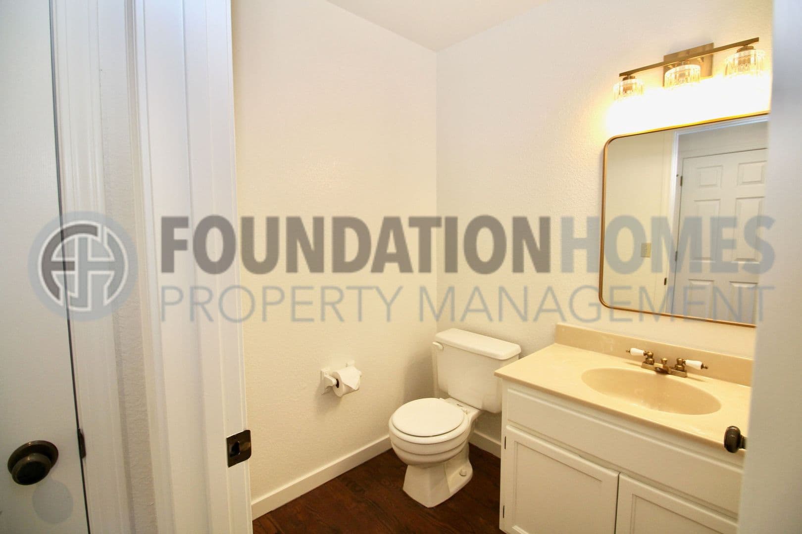Mill Valley Townhome: 813 Miller Ave