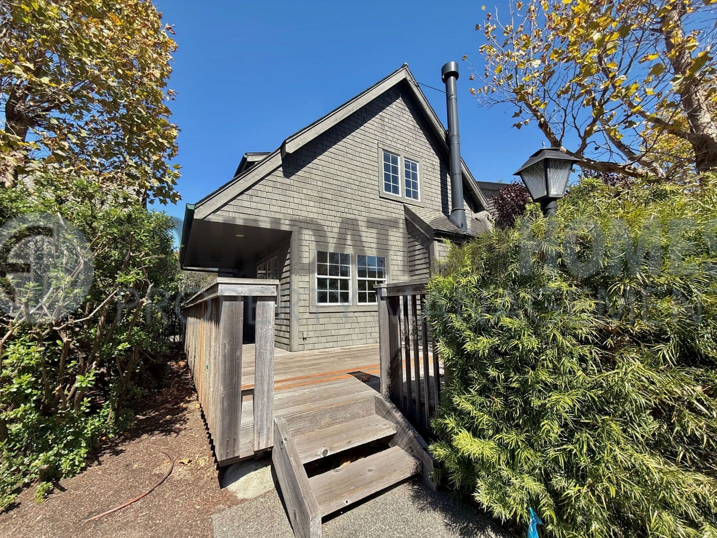 Mill Valley Townhome: 813 Miller Ave
