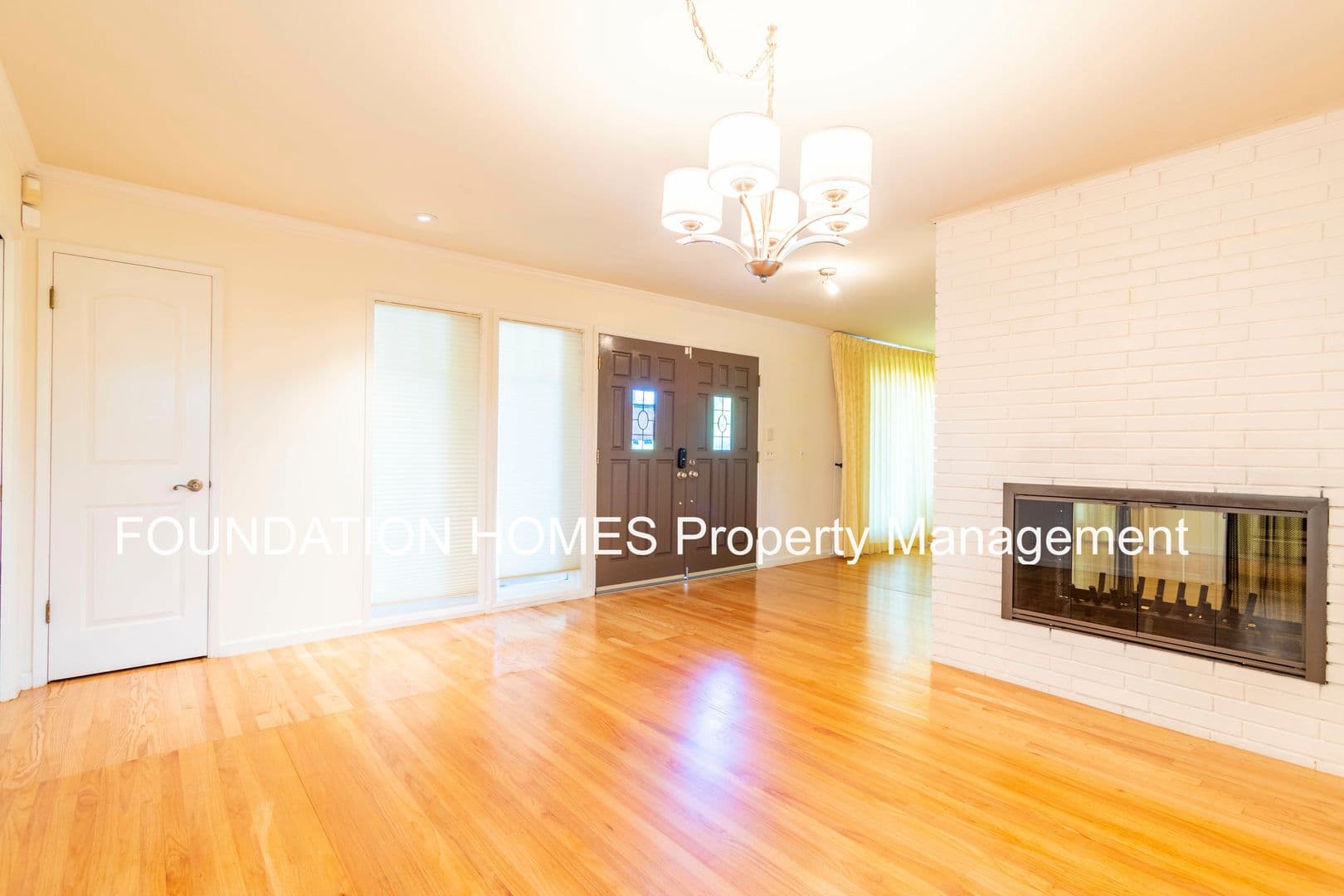 Larkspur House: 5 Harvard Drive