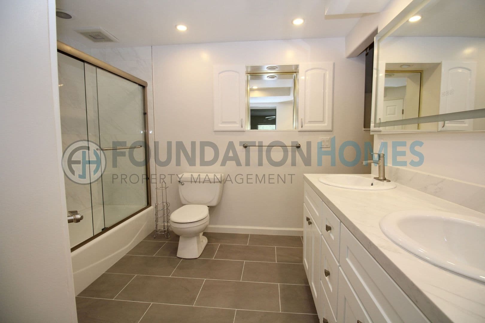 Fairfax Townhome: 93 Live Oak Ave