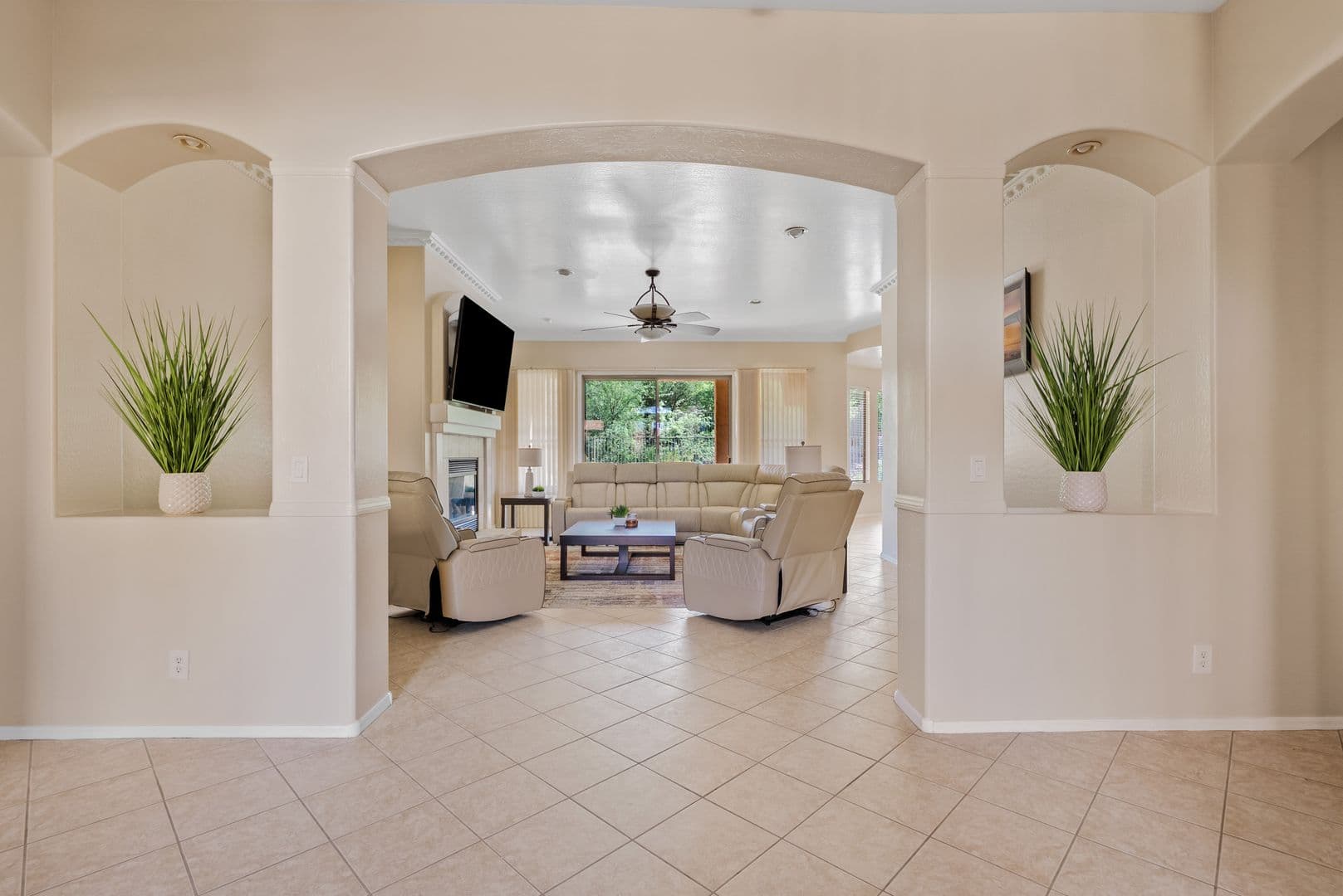 Gold Canyon House: 4281 S Tecoma Trail - Sweet Superstition – Gold Canyon Getaway