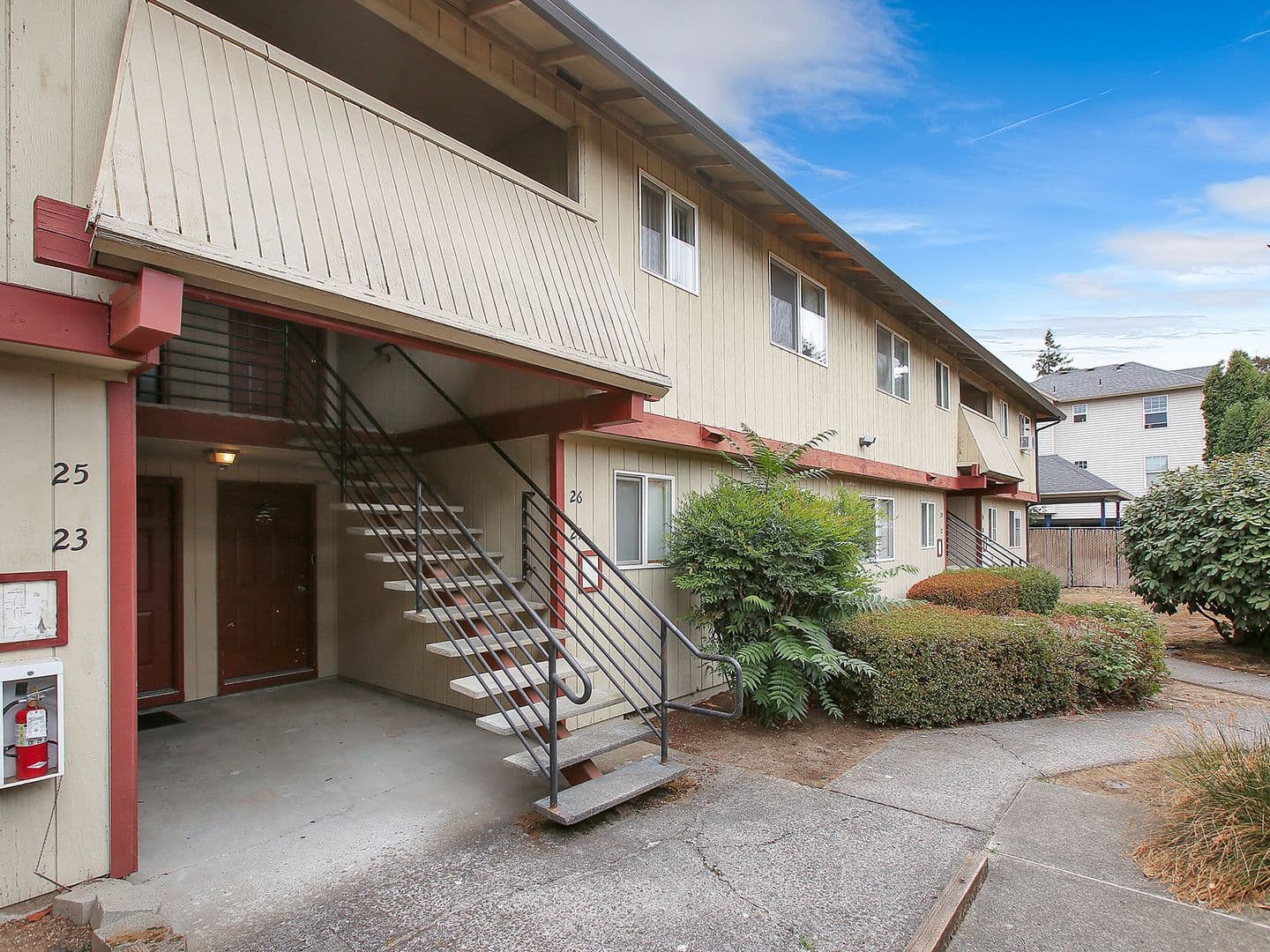 Gresham Apartment: 19201 - 19213 SE Yamhill St