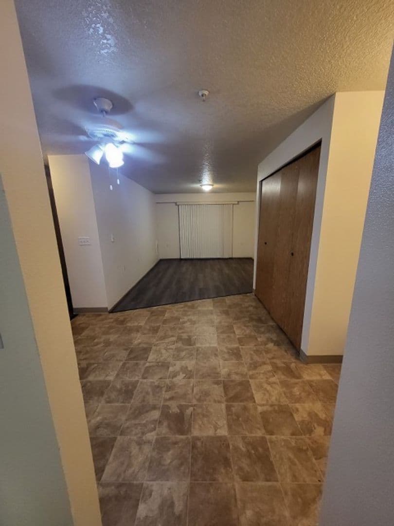 Gresham Apartment: 19201 - 19213 SE Yamhill St