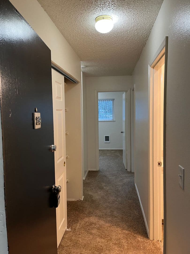 Salem Apartment: 3875 Liberty Rd S