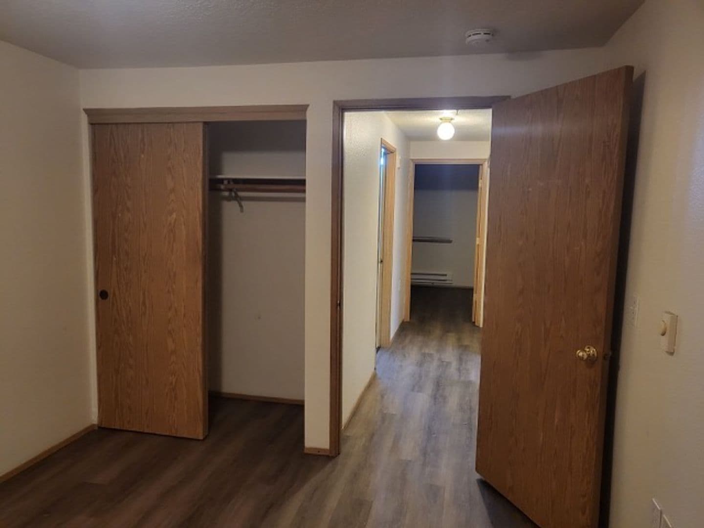 Gresham Apartment: 19201 - 19213 SE Yamhill St