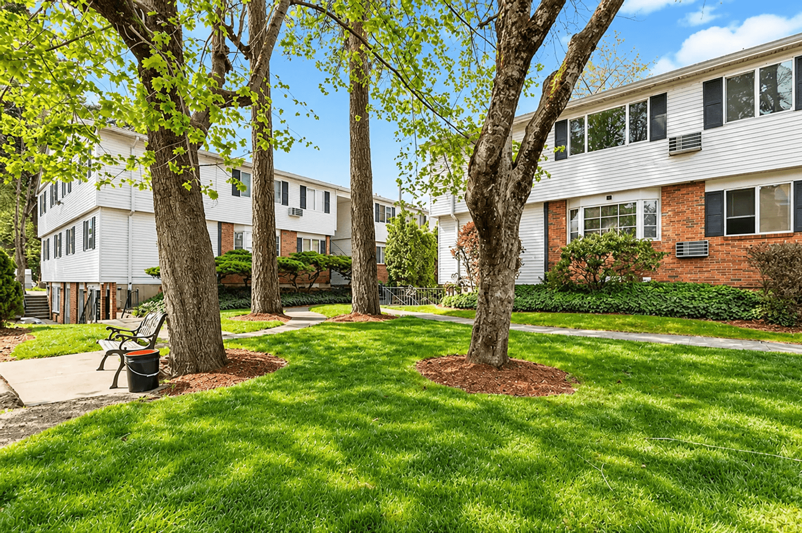 Portland Apartment: 2500 SE 157th Ave