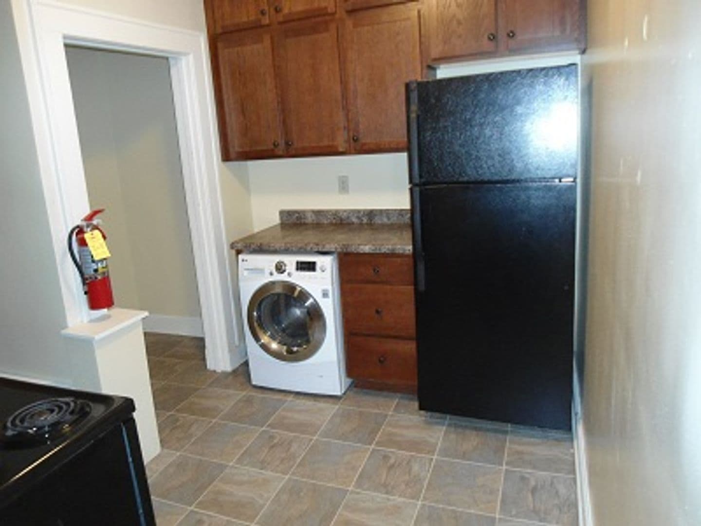 Cedar Rapids Apartment: 1238 4th Ave SE