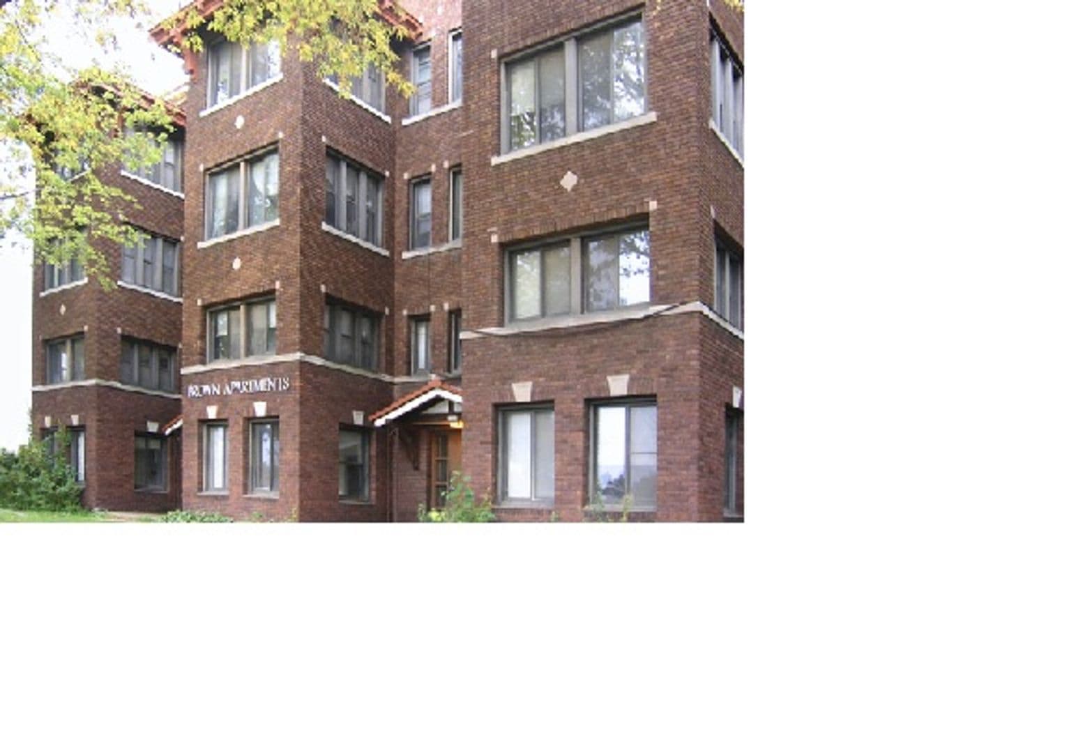 Cedar Rapids Apartment: 1238 4th Ave SE