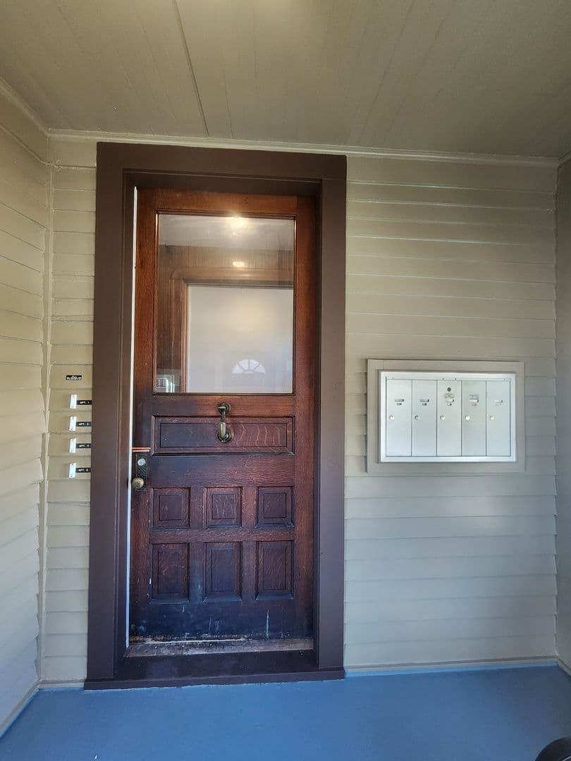 Dubuque Apartment: 1449 Locust Street Apt. 4