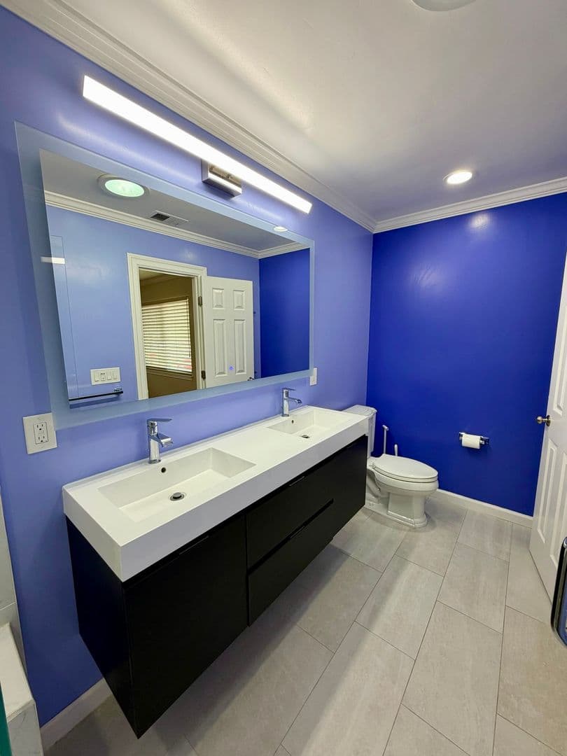 San Jose House: 886 N. Redwood Avenue