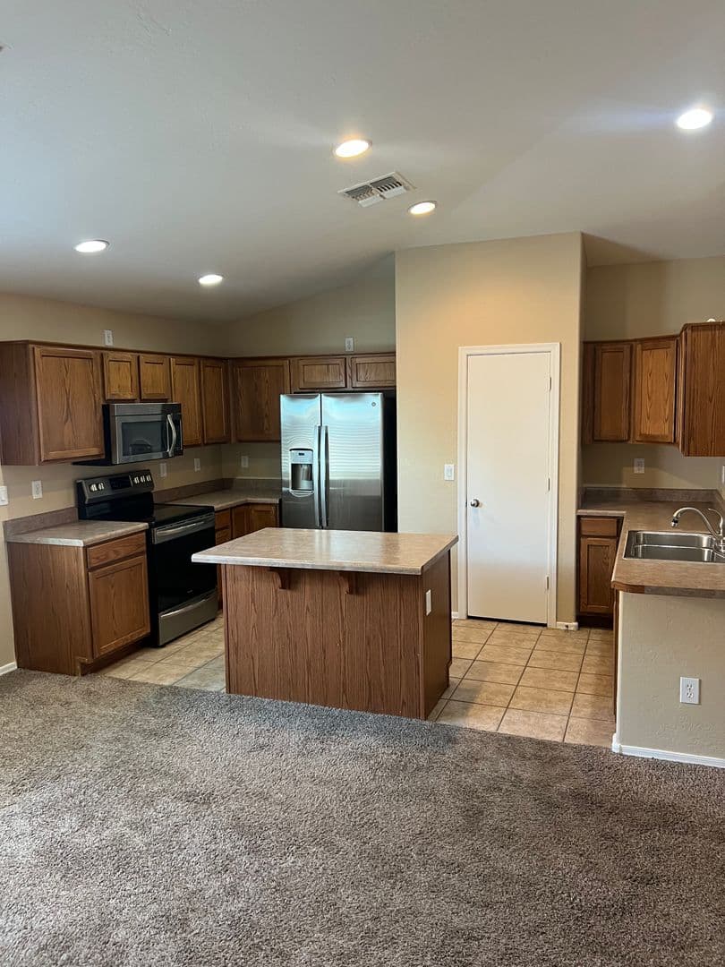 Maricopa House: 45553 W. Sky Lane (HD)