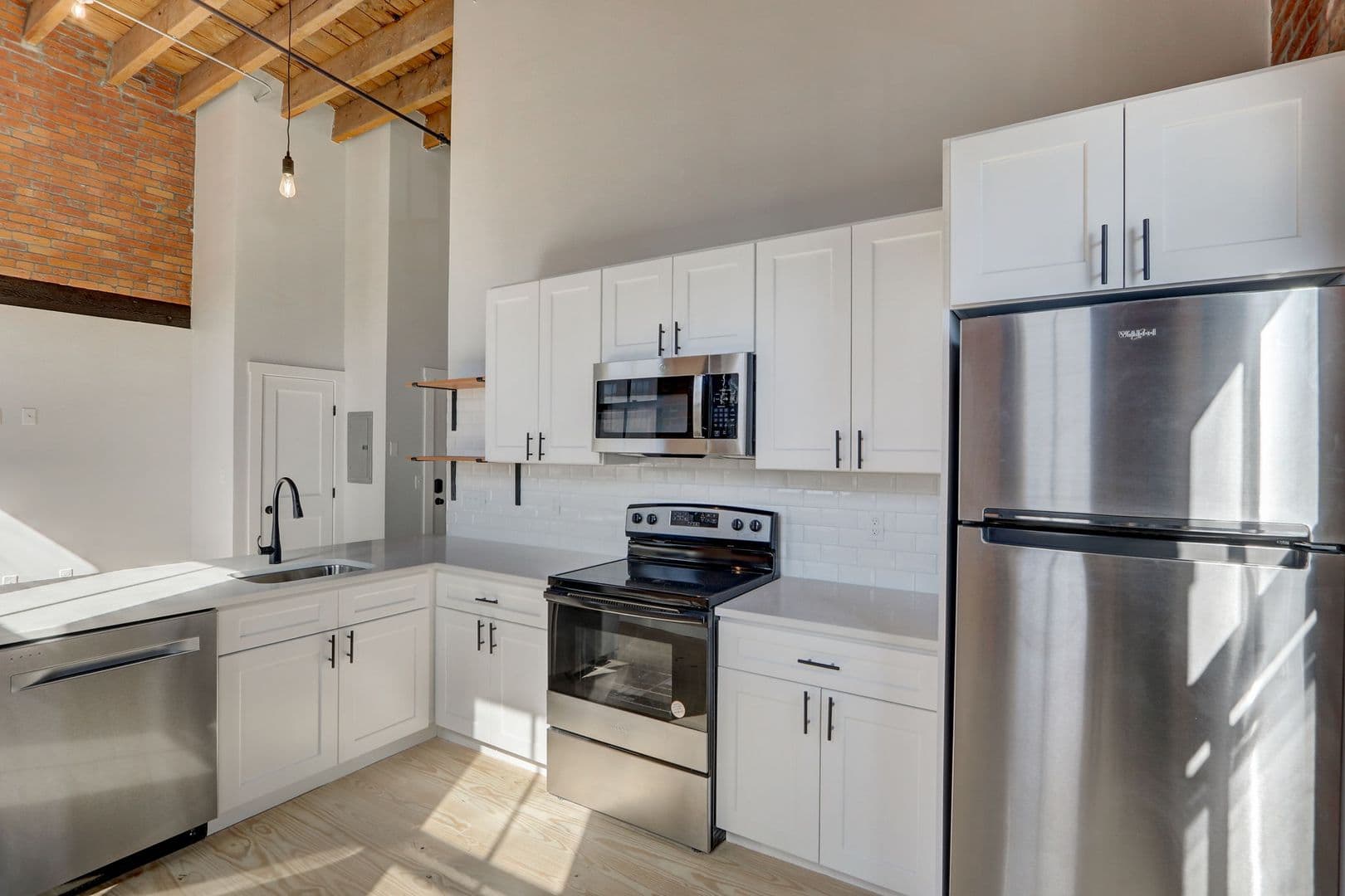 Haverhill Apartment: 45 Wingate Street