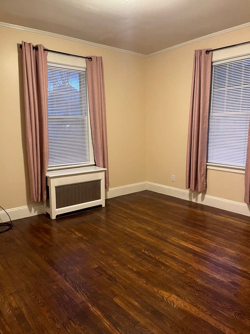 Haverhill Apartment: 106 Kenoza Avenue