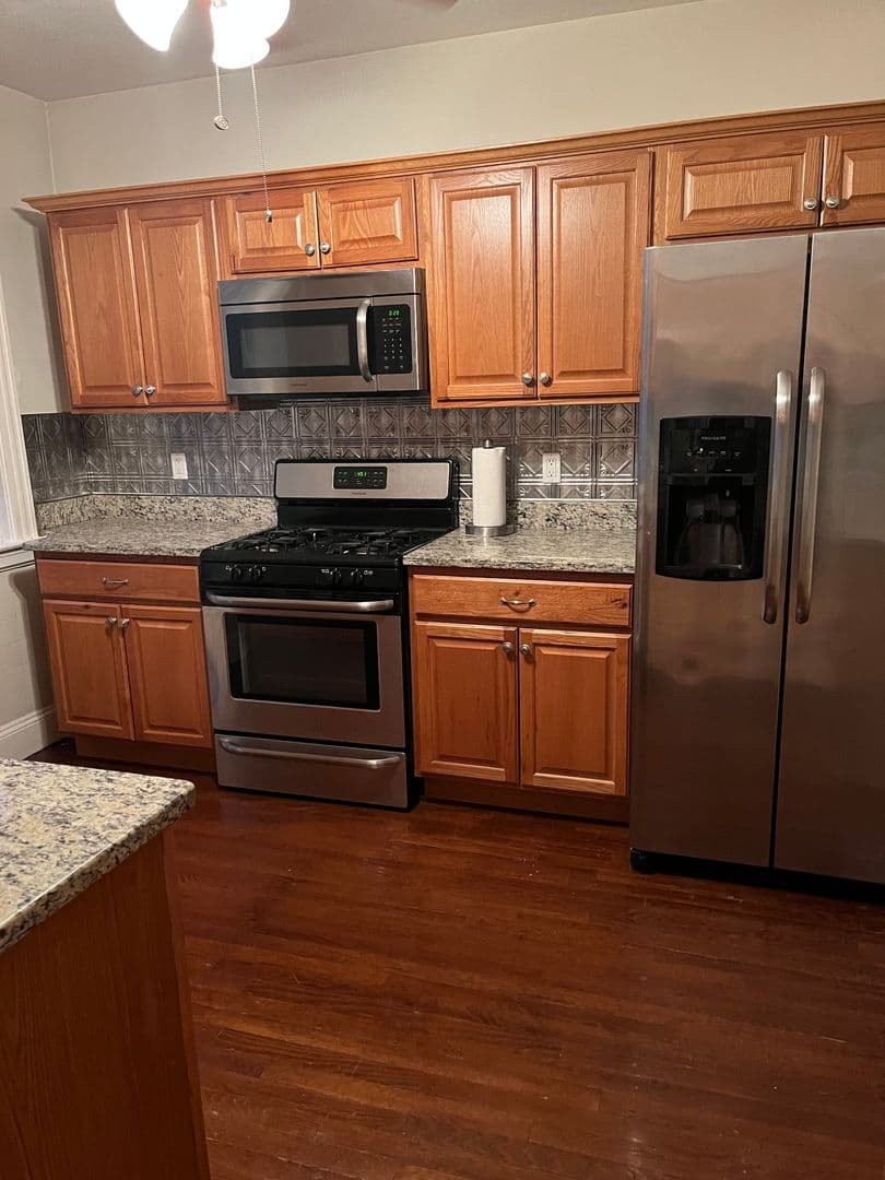 Haverhill Apartment: 106 Kenoza Avenue