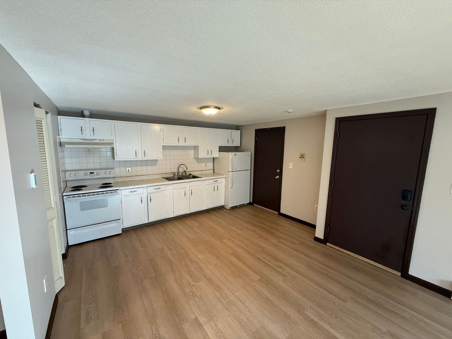 Ayer Apartment: 104.5 Washington Street