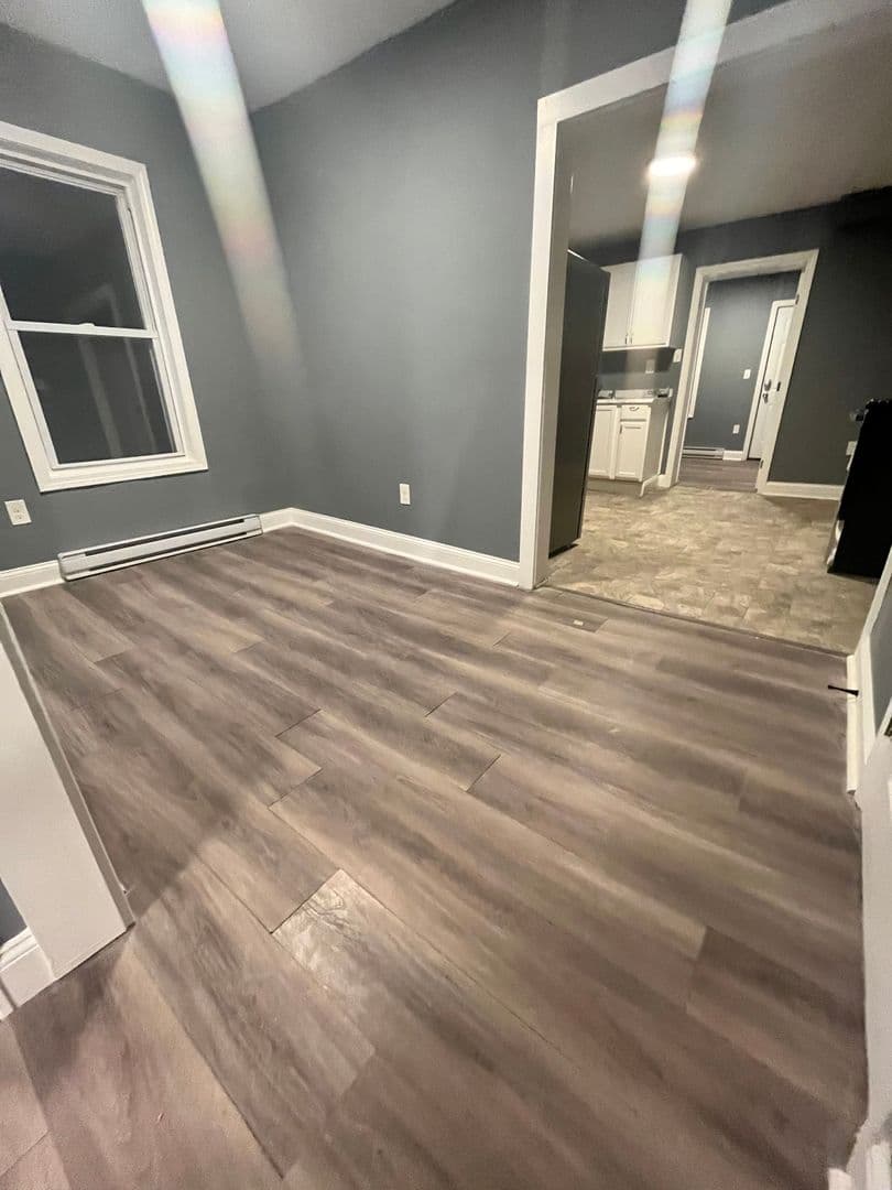 Lowell Apartment: 464 Central Street