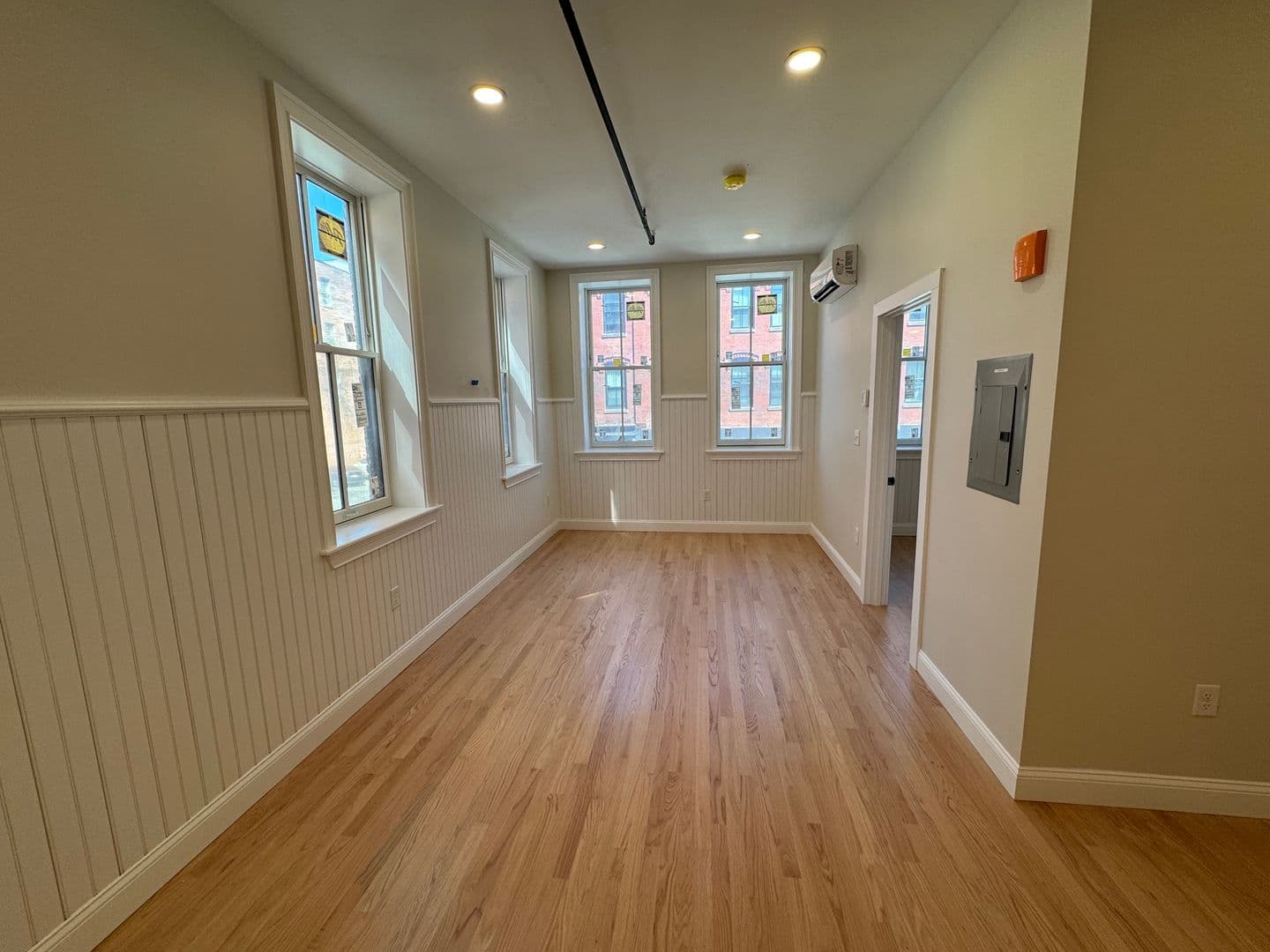 Haverhill Apartment: 38 Washington Street