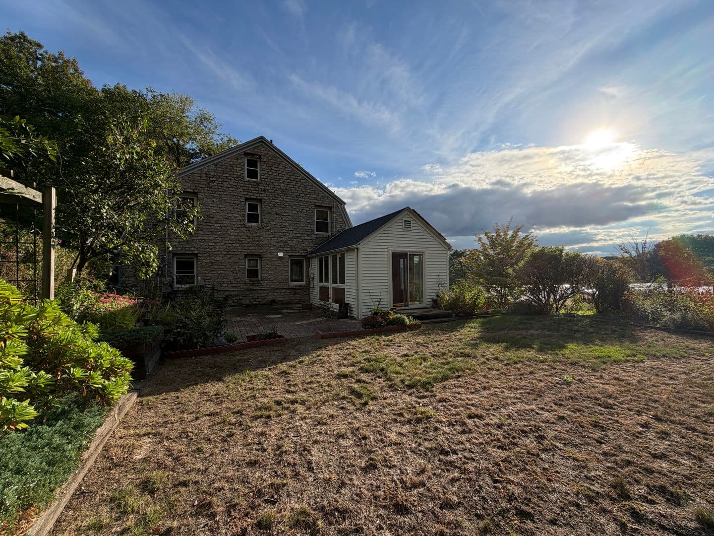 Haverhill House: 1281 Boston Road