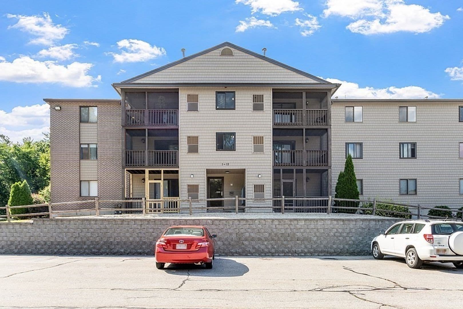 Tyngsboro Condo: 10 Village Lane, unit 9