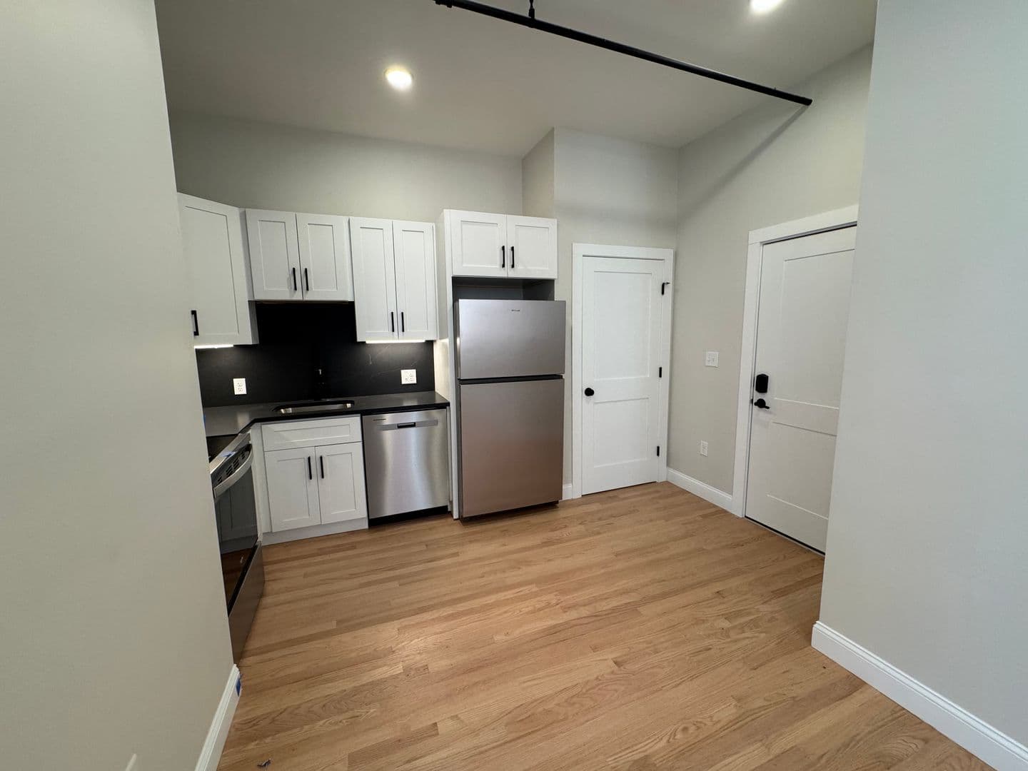 Haverhill Apartment: 38 Washington Street