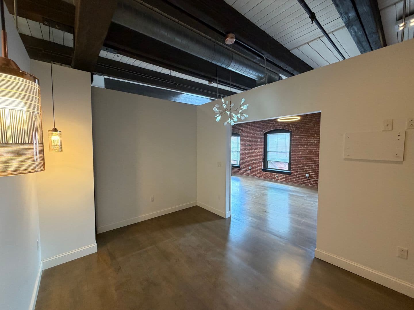 Boston Condo: 21 Wormwood St Unit 621