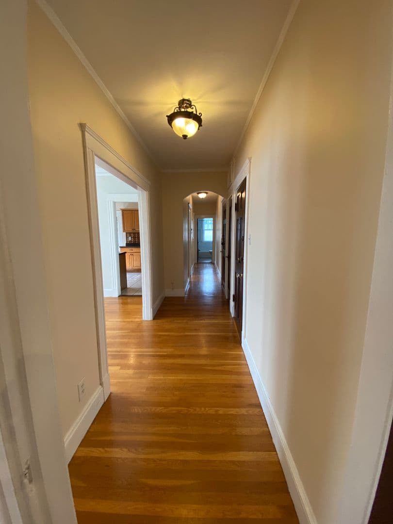Haverhill Apartment: 106 Kenoza Avenue
