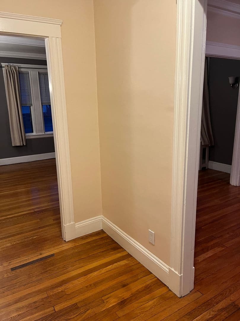 Haverhill Apartment: 106 Kenoza Avenue