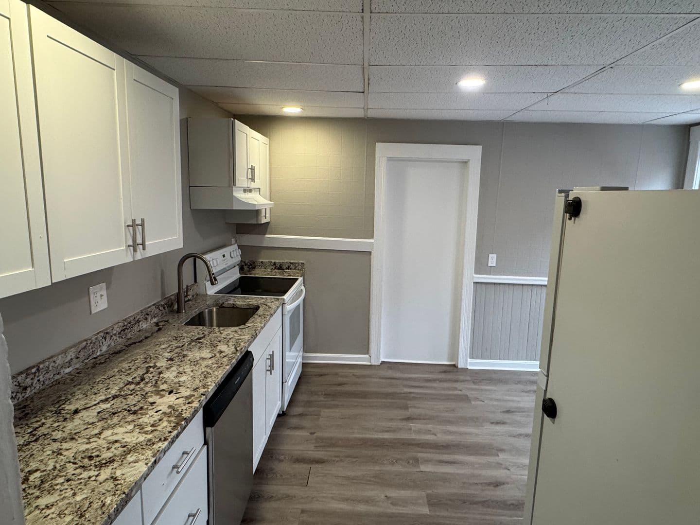 Haverhill Apartment: 135 Lafayette square