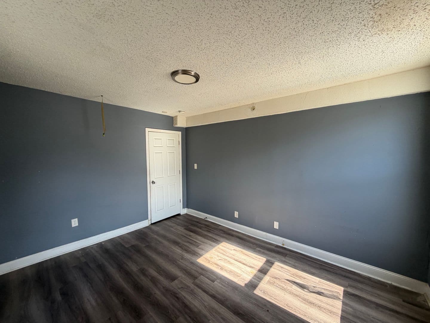 Lowell Apartment: 464 Central Street