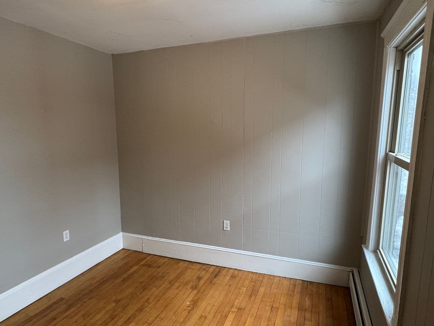 Haverhill Apartment: 135 Lafayette square