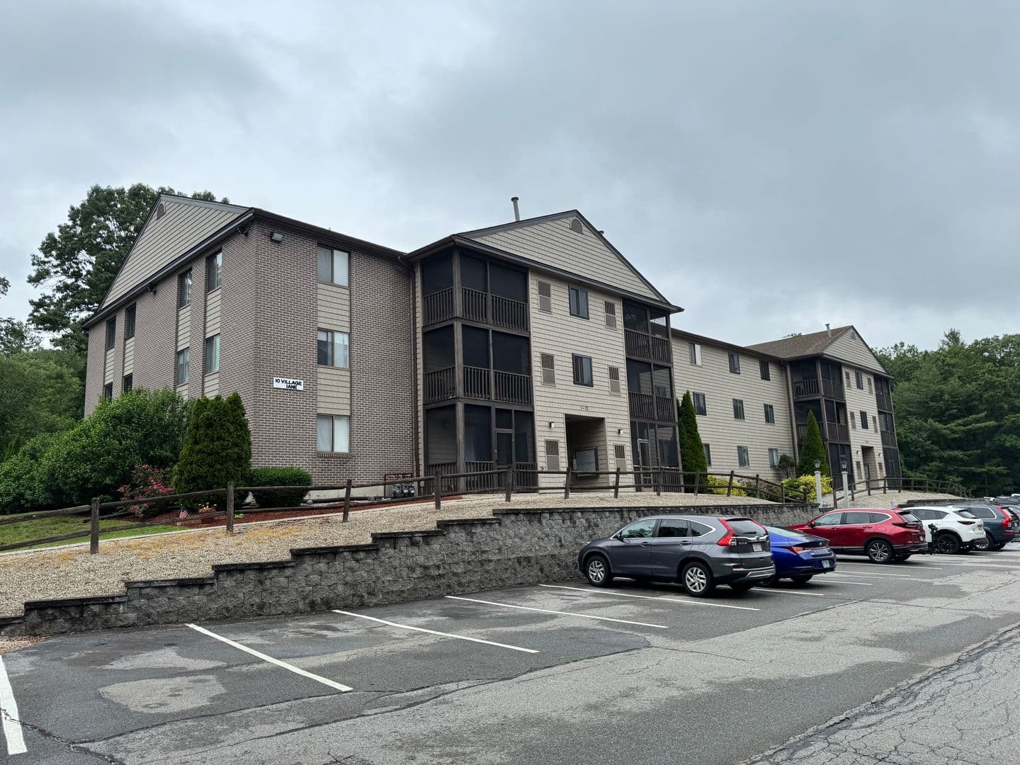 Tyngsboro Condo: 10 Village Lane, unit 9