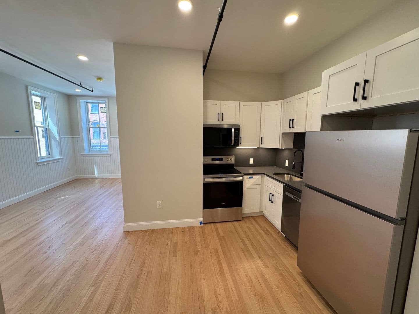 Haverhill Apartment: 38 Washington Street