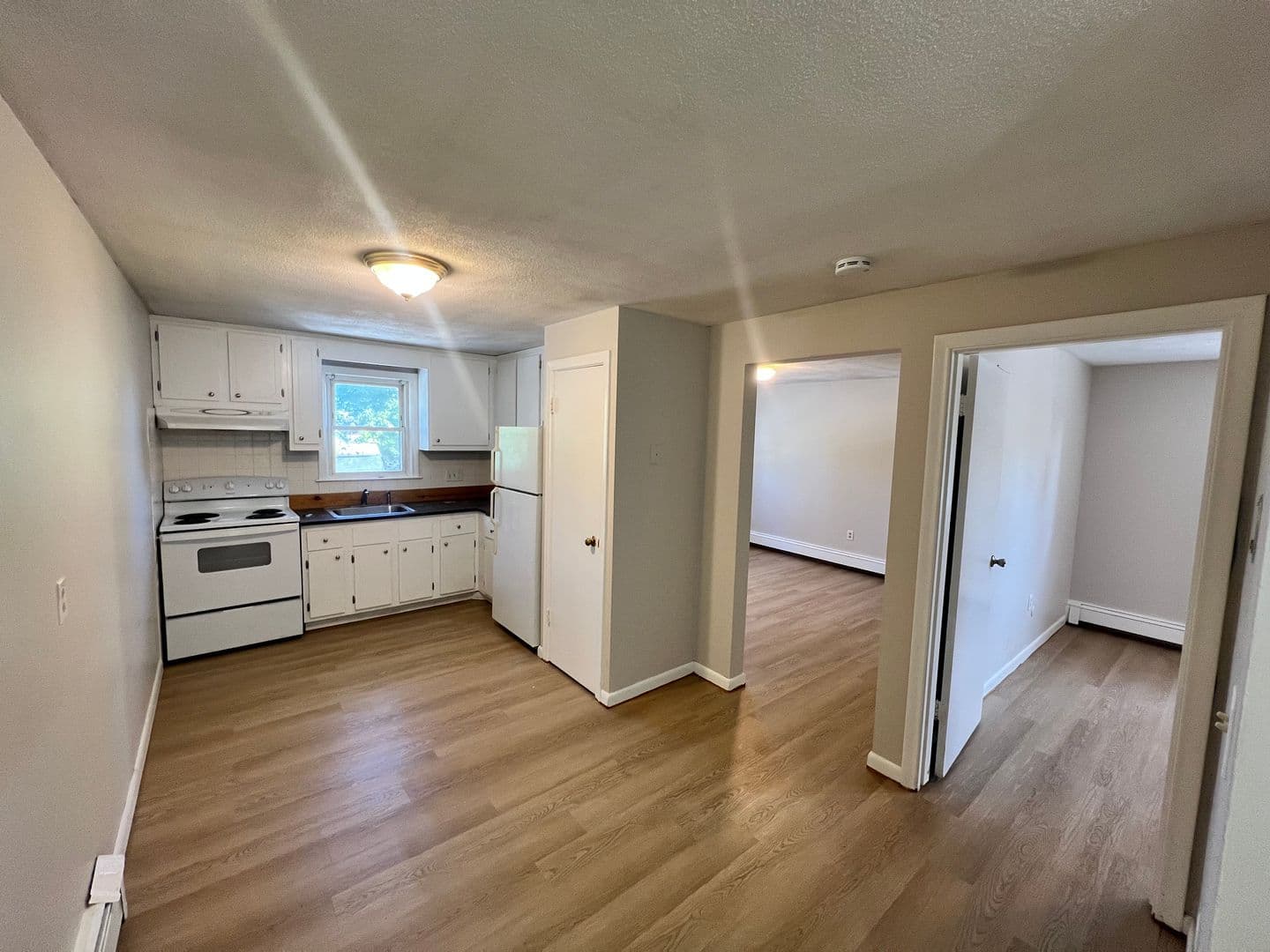 Marlborough Apartment: 83 Pleasant Street
