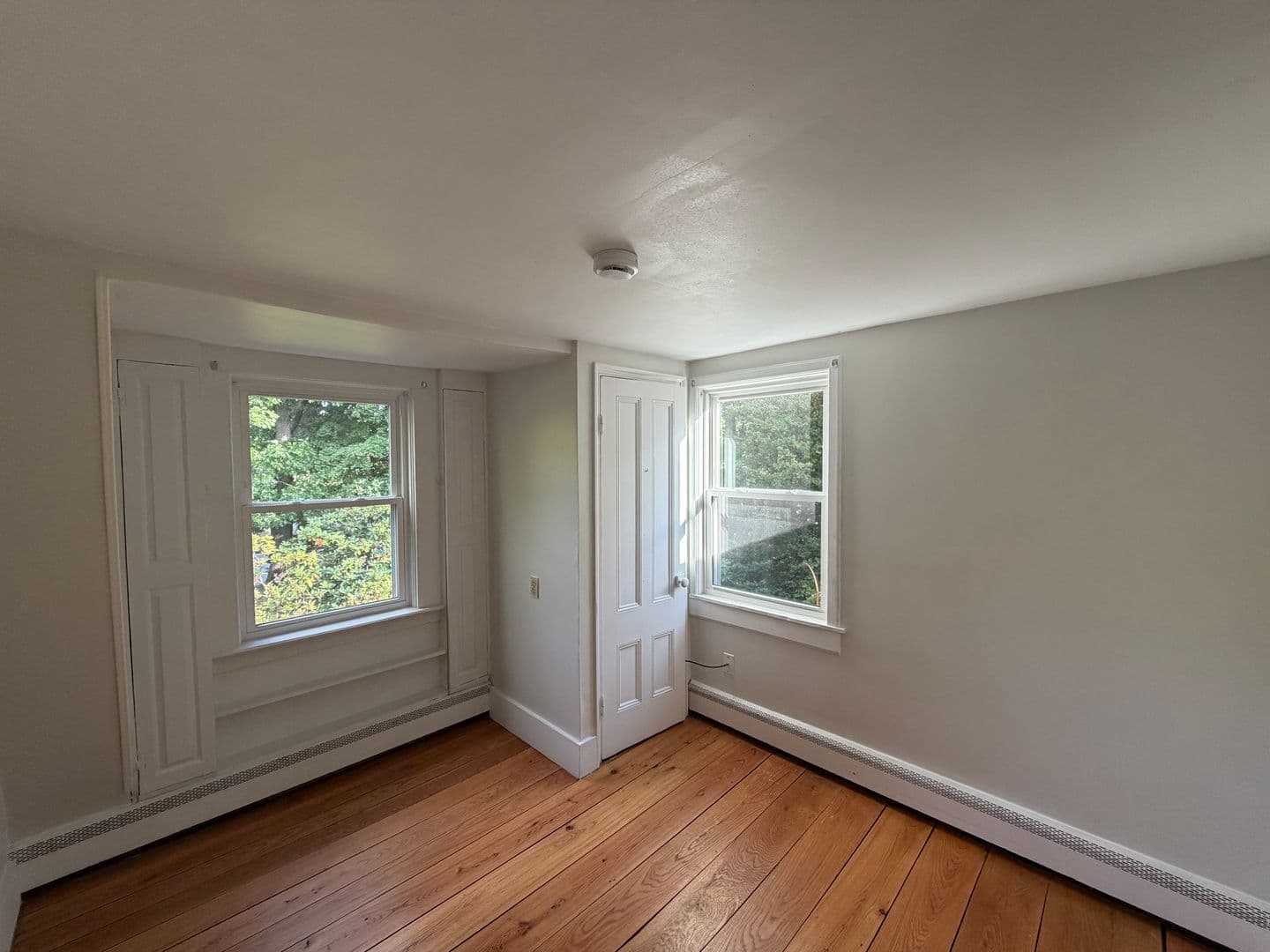 Haverhill House: 1281 Boston Road