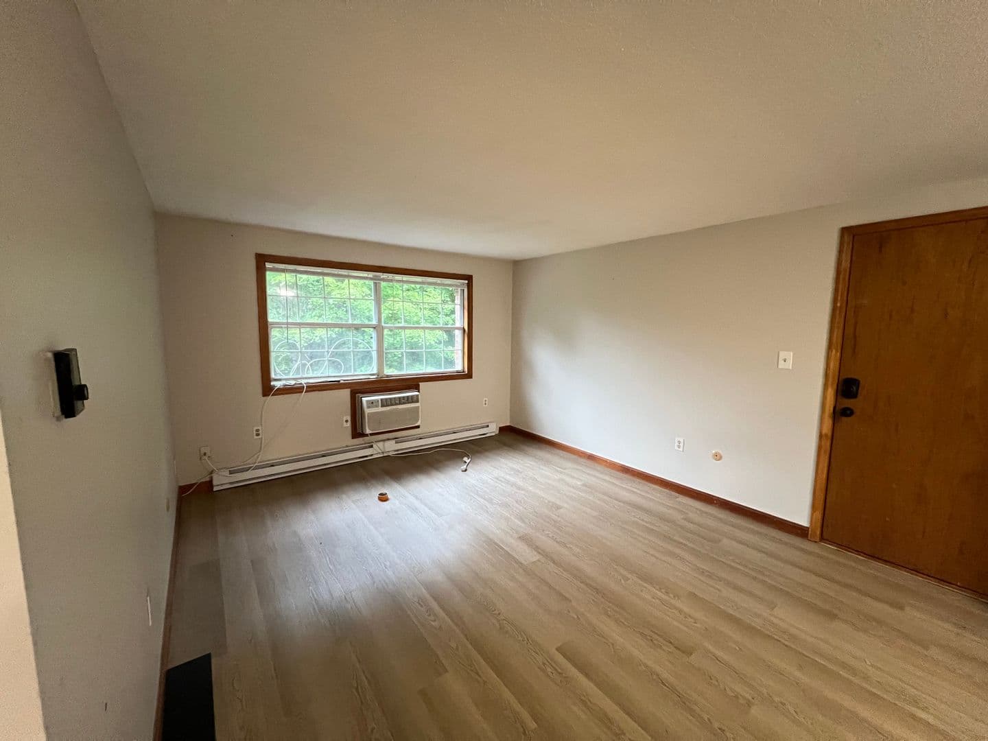 Ayer Apartment: 104.5 Washington Street