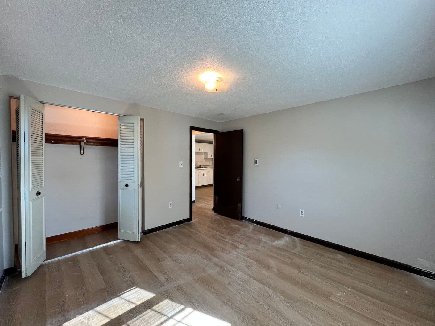 Ayer Apartment: 104.5 Washington Street