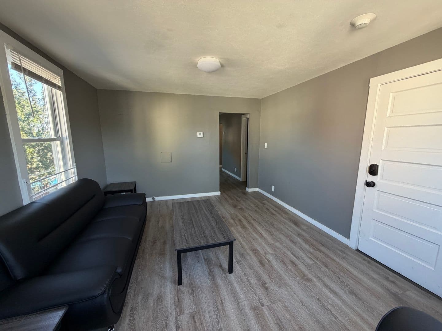 Lawrence Apartment: 9-15 Riverview Place