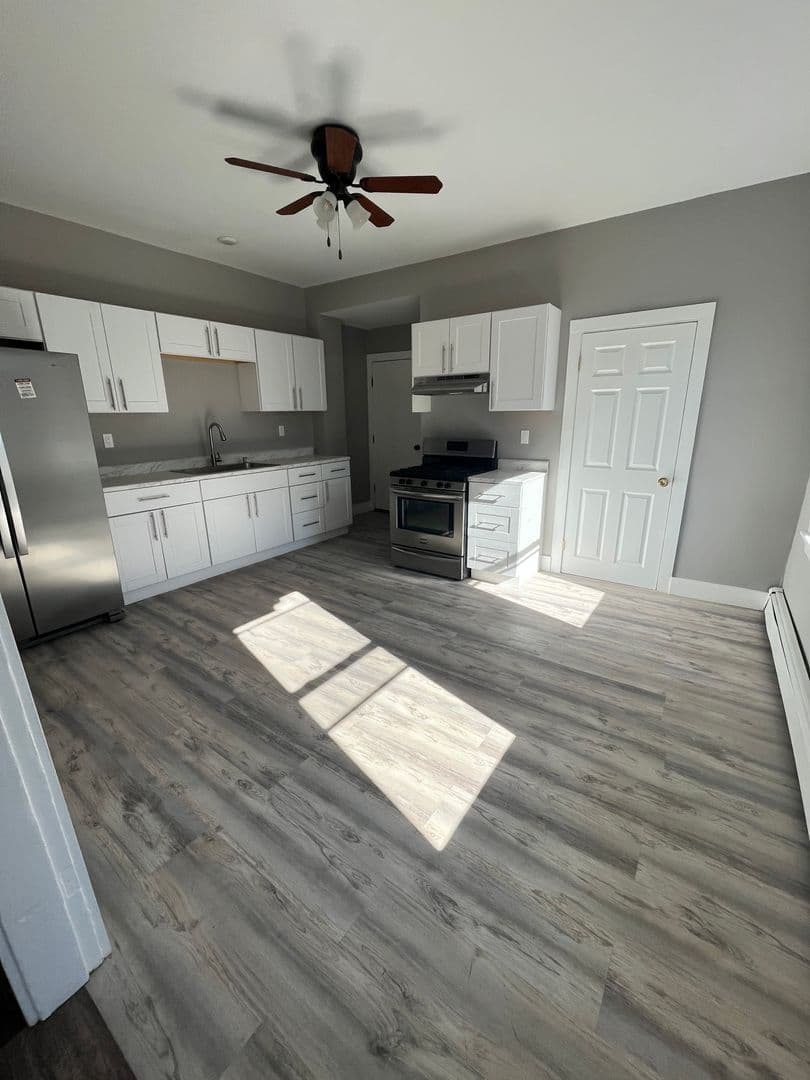 Haverhill Apartment: 117-119 Portland St