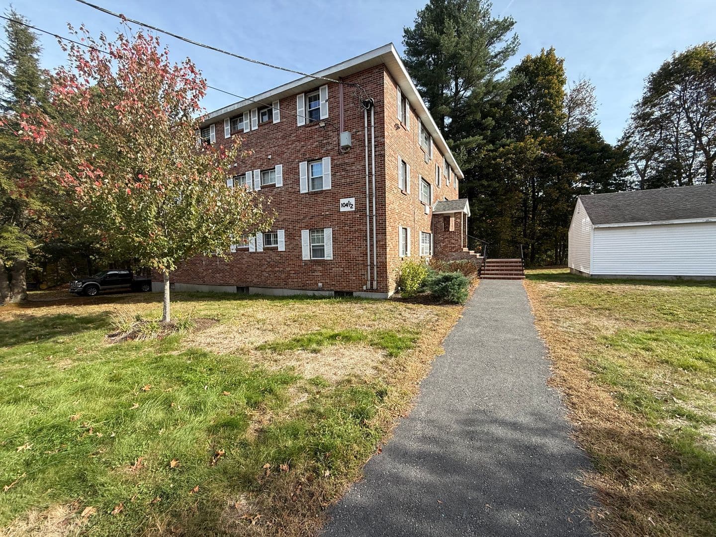Ayer Apartment: 104.5 Washington Street