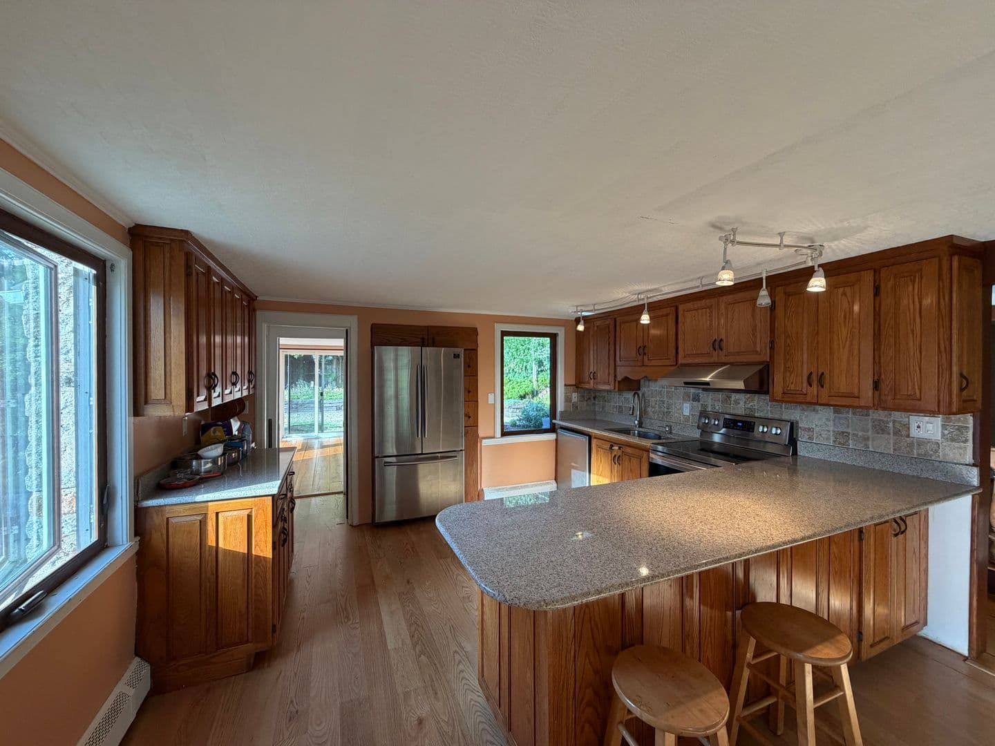 Haverhill House: 1281 Boston Road