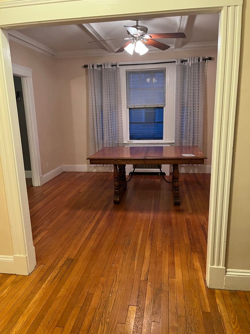 Haverhill Apartment: 106 Kenoza Avenue