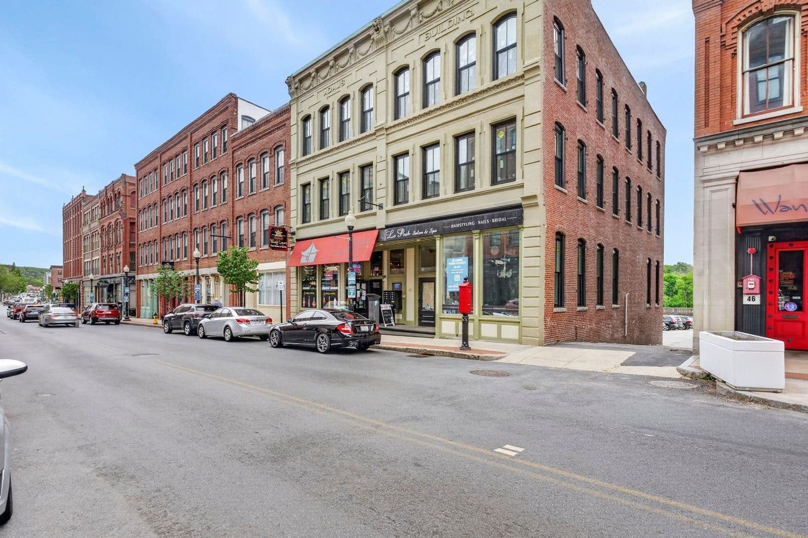 Haverhill Apartment: 38 Washington Street