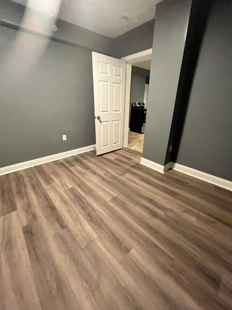 Lowell Apartment: 464 Central Street