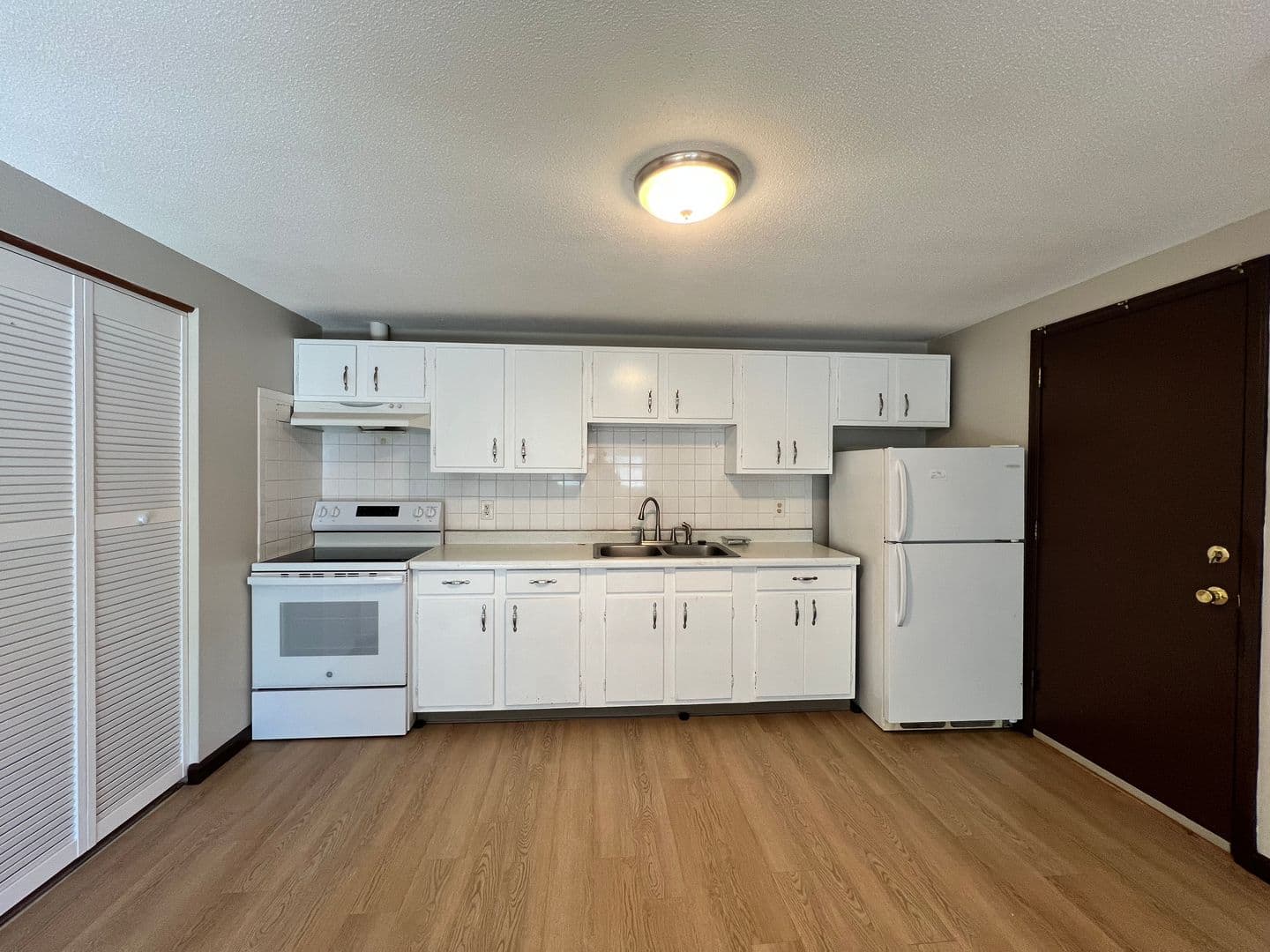Ayer Apartment: 104.5 Washington Street