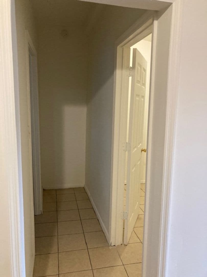 Biloxi House: 516 Austin Street