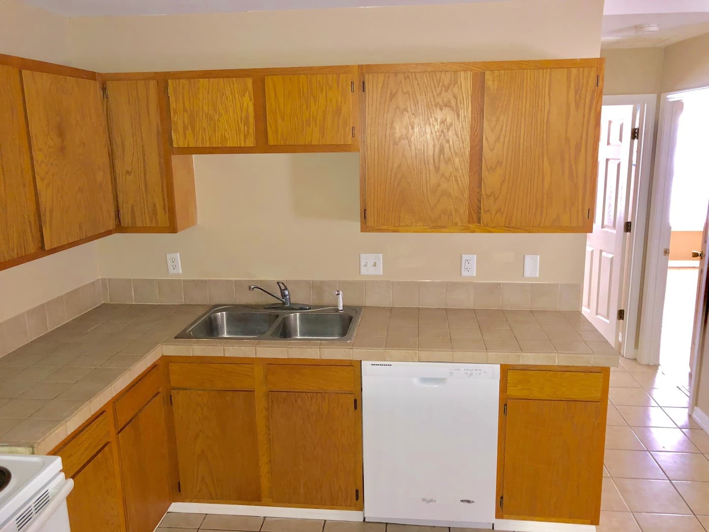 Gulfport Apartment: 821 Hardy Avenue