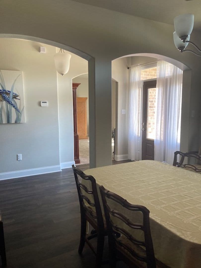 Gulfport House: 10514 Chapelwood Drive