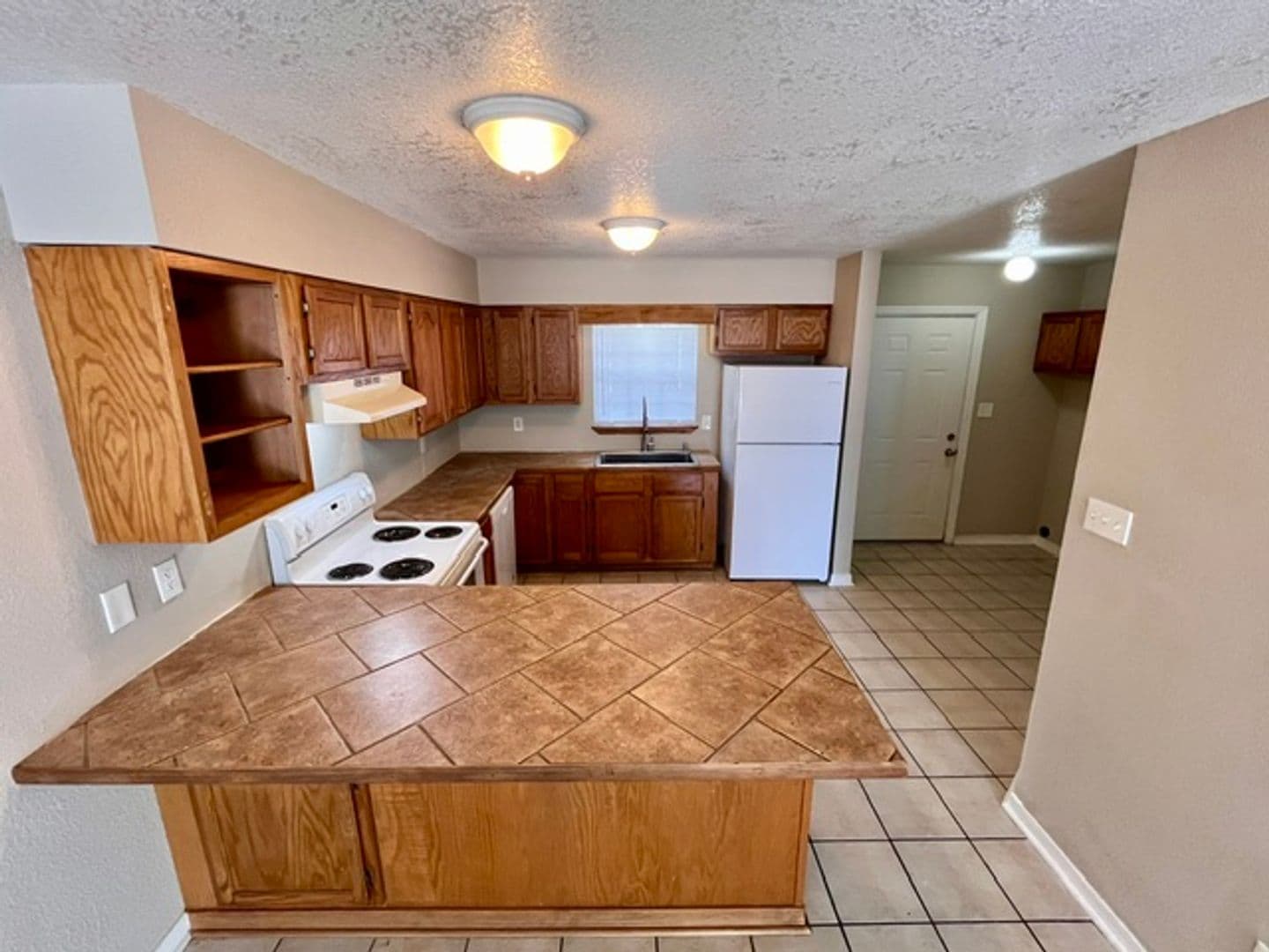 Biloxi House: 1496 Beach Blvd
